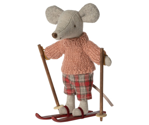 Winter mouse in with ski set, Big sister