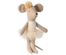 Load image into Gallery viewer, Ballerina mouse, Little sister - Off White