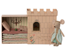 Load image into Gallery viewer, Princess and the pea mouse, Big sister