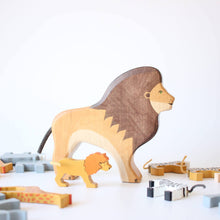 Load image into Gallery viewer, Goki - African animals with Holztiger lion for scale