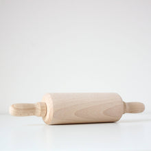 Load image into Gallery viewer, Gluckskafer - Wood rolling pin with steel axle (20.5 cm)