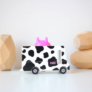 Candylab - Candyvan Moo Milk Van