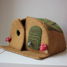 Load image into Gallery viewer, Papoose Mouse house
