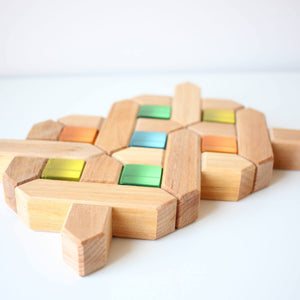Bauspiel x block close up lucent cubes